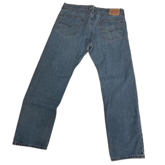 Levi’s 505 36x32 light wash men’s jeans GUC - Picture 2 of 7